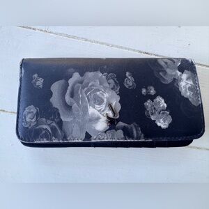 Simply Vera, Vera Wang Vivian RFID blocking wallet in night rose.